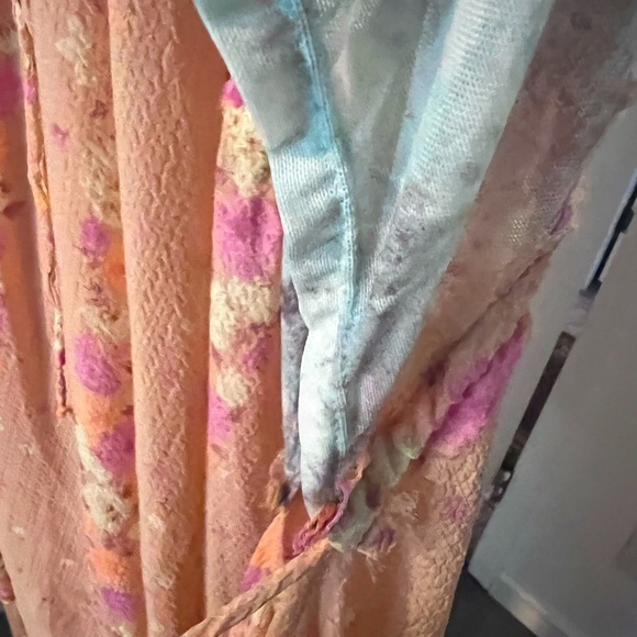 FREE PEOPLE KNOW ME MAXI DUSTER - size M but fits a Large and XL - Picture 3 of 7